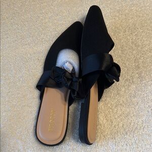 Black Women's Mules with Bow Detail